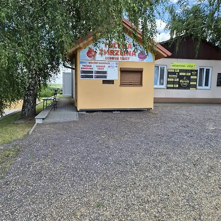 Mobilni Dum Krajanek Campingplads Vyrovice